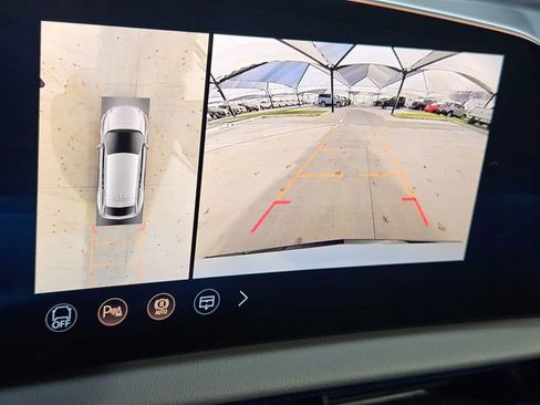 New 2026 Cadillac Optiq Sport 1 image 20