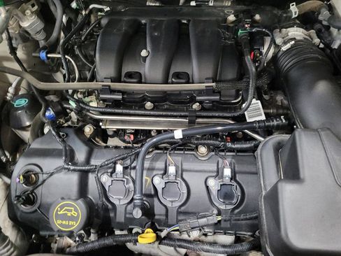 Used 2018 Ford Explorer Limited AWD/4WD image 30