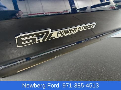 Used 2023 Ford F350 Platinum AWD/4WD image 14