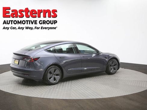 Used 2021 Tesla Model 3 Standard Range Plus image 41