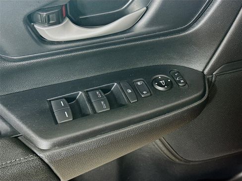 Used 2021 Honda CR-V Special Edition image 22