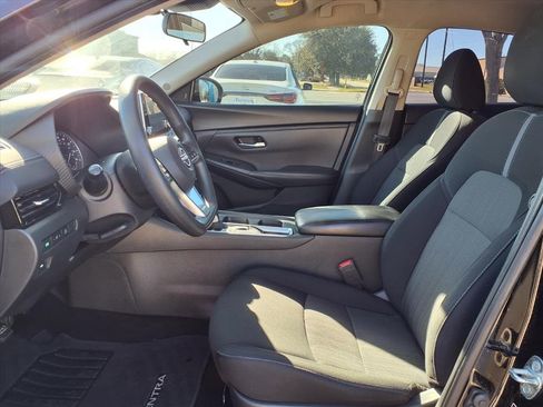 Used 2024 Nissan Sentra SV image 17