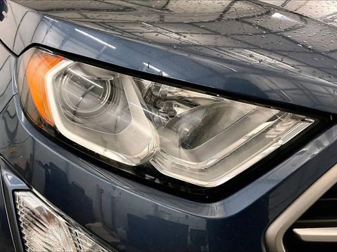 Certified 2021 Ford EcoSport SE image 27