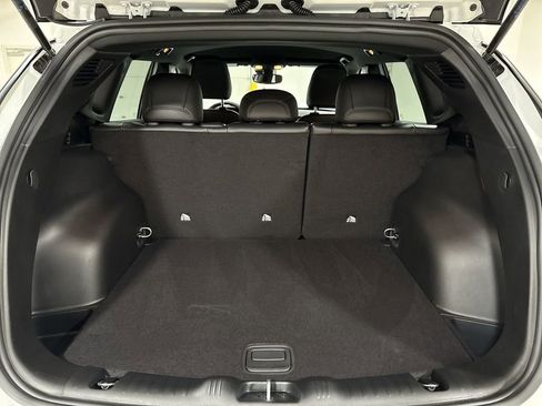 New 2026 Jeep Compass Latitude image 23