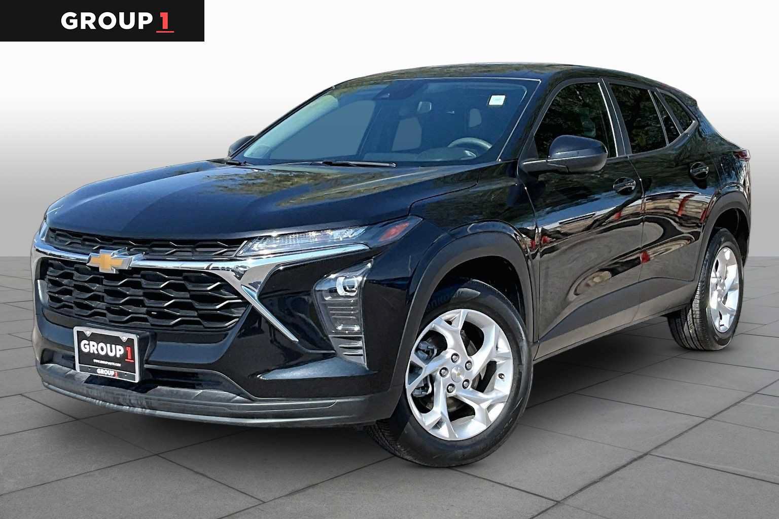 Used 2025 Chevrolet Trax LS w/ LS Convenience Package FWD image 1