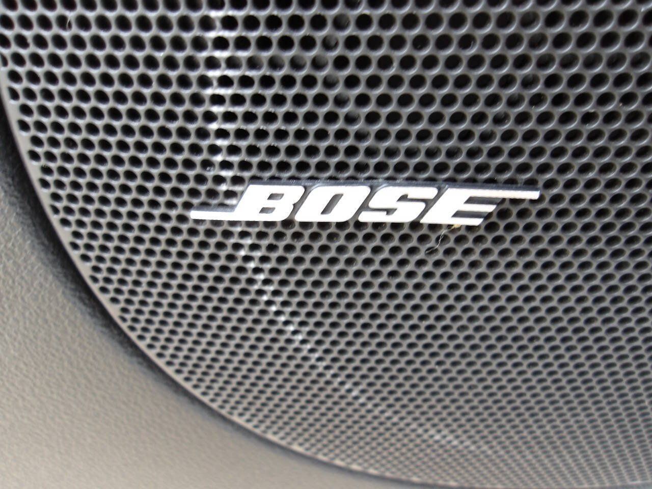 Used 2013 Chevrolet Impala LTZ FWD image 16