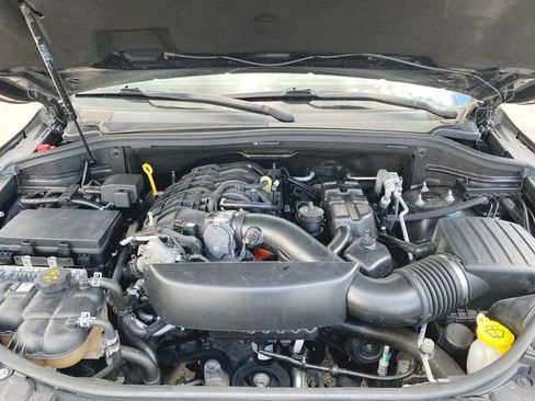 Used 2020 Jeep Grand Cherokee Laredo RWD image 28