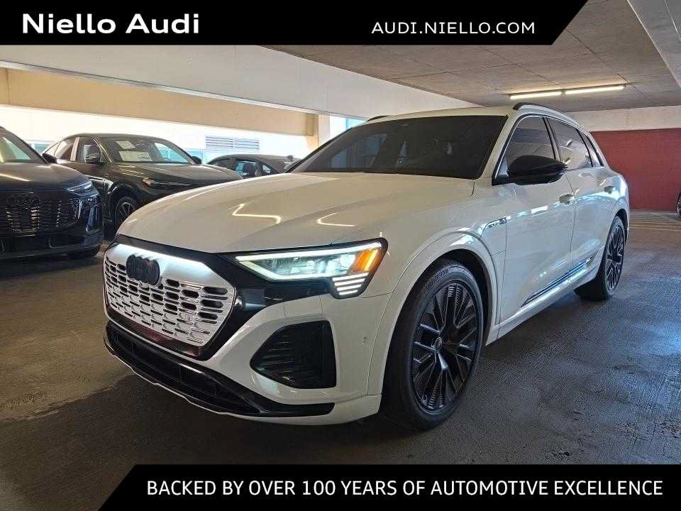 Used 2024 Audi Q8 e-tron Premium Plus w/ Prestige Package AWD/4WD image 1