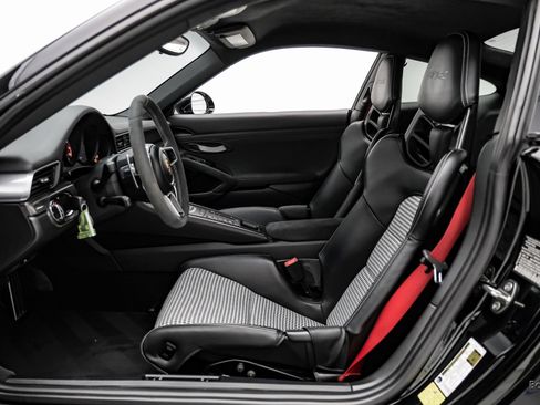 Used 2016 Porsche 911 GT3 RS RWD image 43