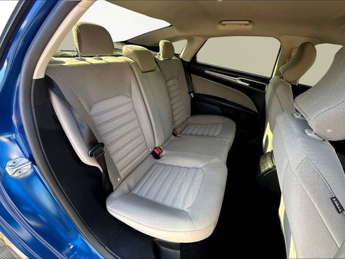 Used 2018 Ford Fusion S image 29