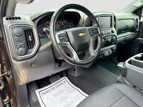Used 2020 Chevrolet Silverado 1500 LT w/ All-Star Edition AWD/4WD image 11