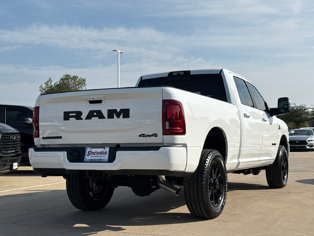 New 2027 RAM 2500 Laramie AWD/4WD image 9