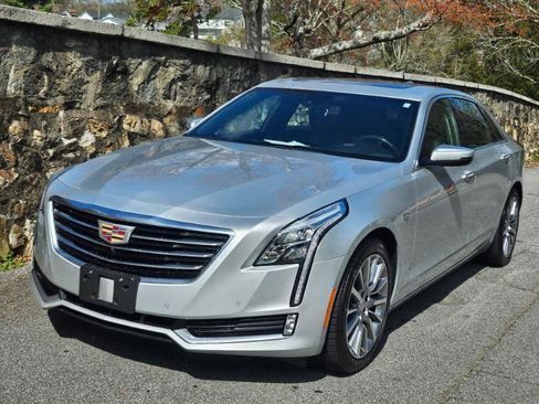 Used 2018 Cadillac CT6 Luxury image 12