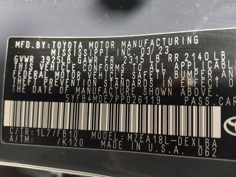 Used 2023 Toyota Corolla LE image 33