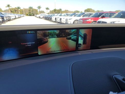 New 2026 Lincoln Nautilus Premier image 28