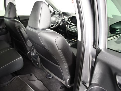 Certified 2023 Honda Ridgeline RTL-E image 47