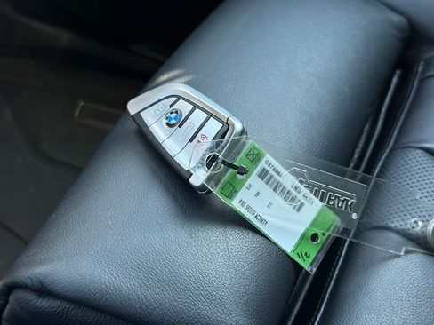 Used 2020 BMW X7 M50i w/ Executive Package AWD/4WD image 42