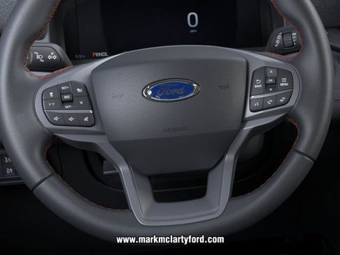 New 2026 Ford Explorer Active RWD image 12