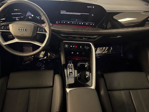 Certified 2025 Audi Q5 Premium Plus w/ Premium Plus image 13