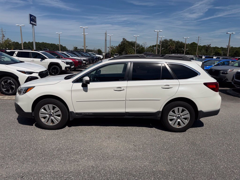 Used 2015 Subaru Outback 2.5i Premium AWD/4WD image 10