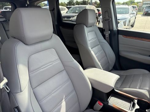 Used 2020 Honda CR-V Touring image 27