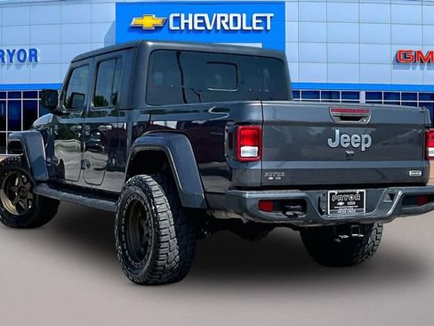 Used 2023 Jeep Gladiator Overland w/ Cold Weather Group AWD/4WD image 4
