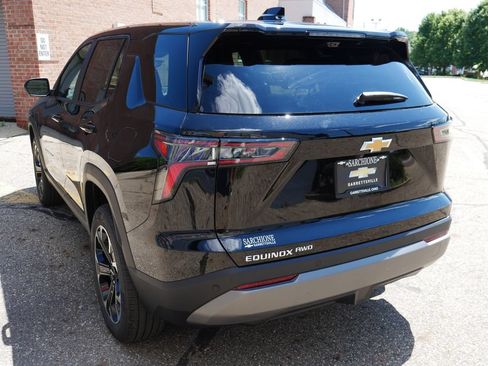New 2027 Chevrolet Equinox LT w/ Convenience Package II AWD/4WD image 5