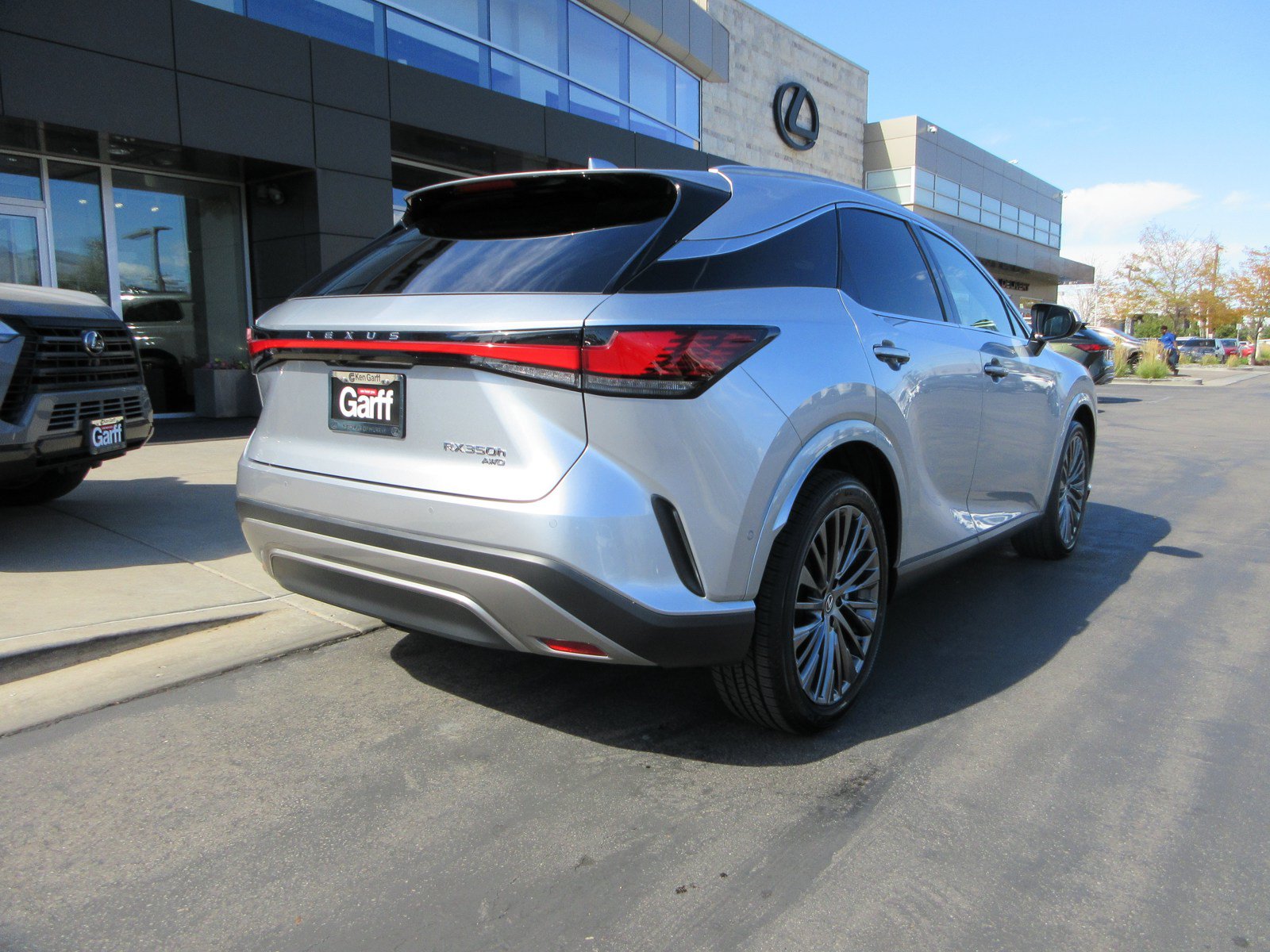 Used 2025 Lexus RX 350 w/ Convenience Package AWD/4WD image 9