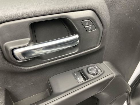 Used 2025 Chevrolet Silverado 1500 W/T RWD image 10