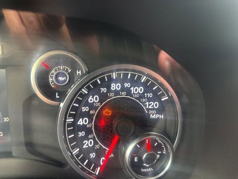 Used 2023 RAM 2500 Big Horn w/ Level 1 Equipment Group image 30