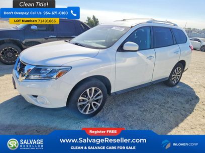 Used 2013 Nissan Pathfinder SV