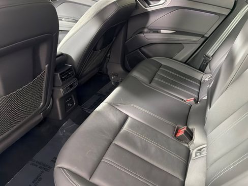 Used 2023 Audi Q4 e-tron Premium Plus w/ Premium Plus image 11