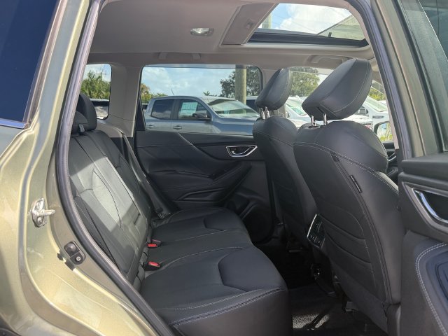 Used 2021 Subaru Forester Touring AWD/4WD image 17