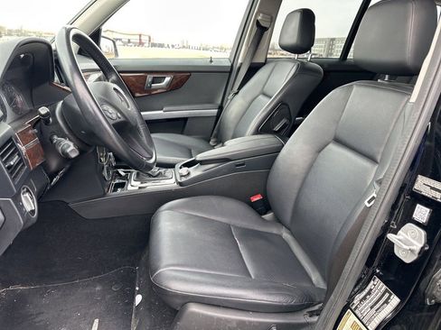 Used 2012 Mercedes-Benz GLK 350 4MATIC image 16