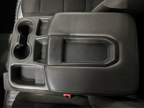 Used 2022 Chevrolet Silverado 2500 LT w/ Convenience Package AWD/4WD image 22
