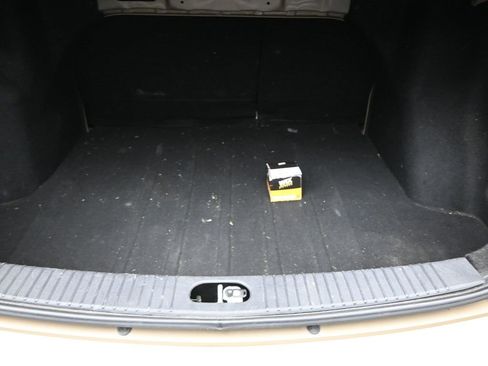 Used 2011 Kia Rio LX image 19