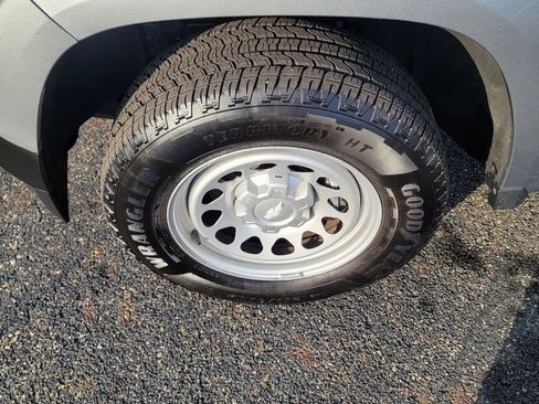 Used 2026 Chevrolet Colorado W/T w/ Advanced Trailering Package image 6