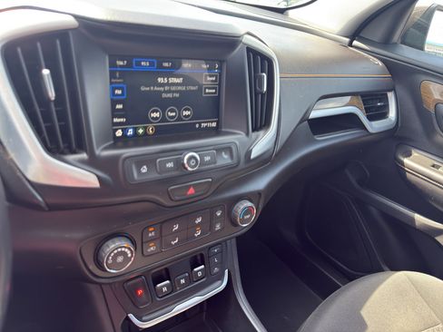 Used 2019 GMC Terrain SLE w/ LPO, Floor Liner Package FWD image 21