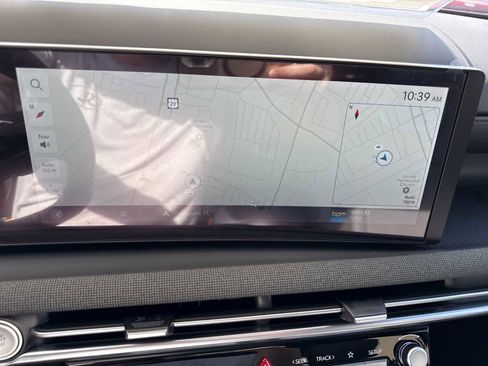 New 2025 Hyundai Santa Cruz Limited image 11