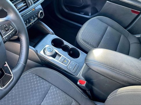 Used 2024 Ford Escape Active FWD image 15