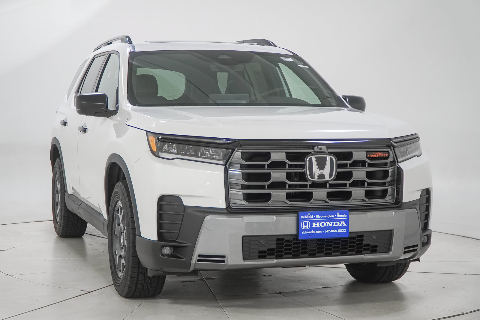 New 2026 Honda Pilot TrailSport image 11