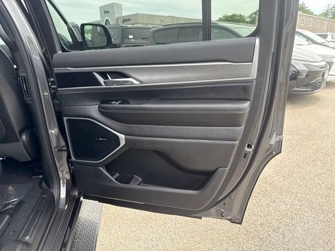 New 2026 Jeep Grand Wagoneer 4WD image 27