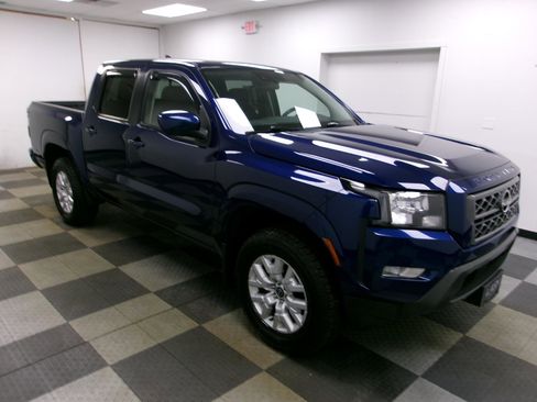 Used 2023 Nissan Frontier SV w/ SV Convenience Package AWD/4WD image 13
