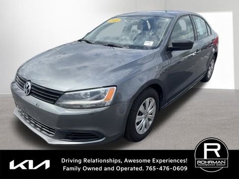 Used 2013 Volkswagen Jetta S FWD image 1