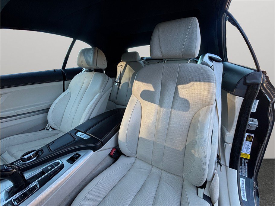 Used 2017 BMW 640i Convertible RWD image 22