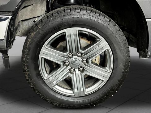 Used 2018 Ford F150 XLT w/ Equipment Group 302A Luxury image 10