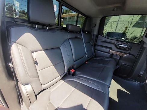 Used 2021 Chevrolet Silverado 1500 RST AWD/4WD image 28