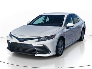 Used 2022 Toyota Camry LE video 2