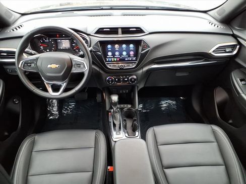 Used 2021 Chevrolet TrailBlazer ACTIV w/ Sun and Liftgate Package image 17