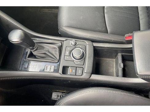 Used 2019 MAZDA CX-3 Touring w/ Preferred Equipment Package FWD image 33